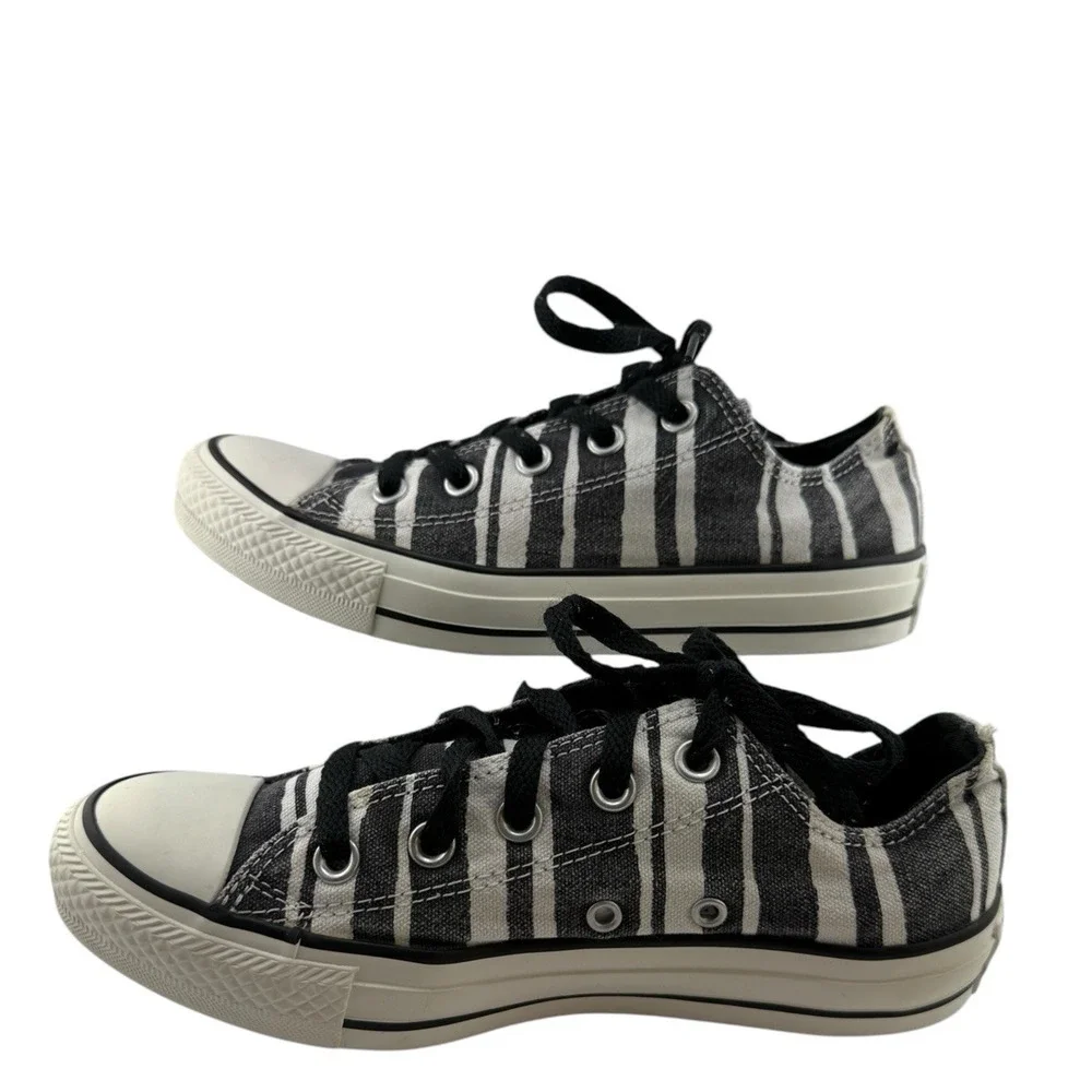 Converse Womens 6 Zebra Ox‎ Sneakers Black White Striped 543935F EUC - Picture 2 of 9